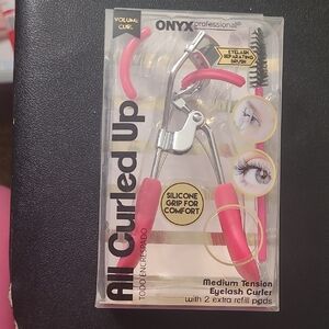 Onyx Professional Eyelash Curler with Pink Handles